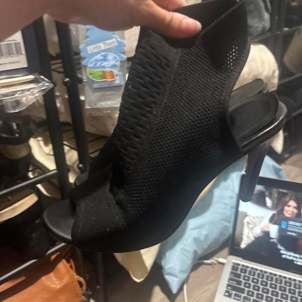 Women's Black Footwear